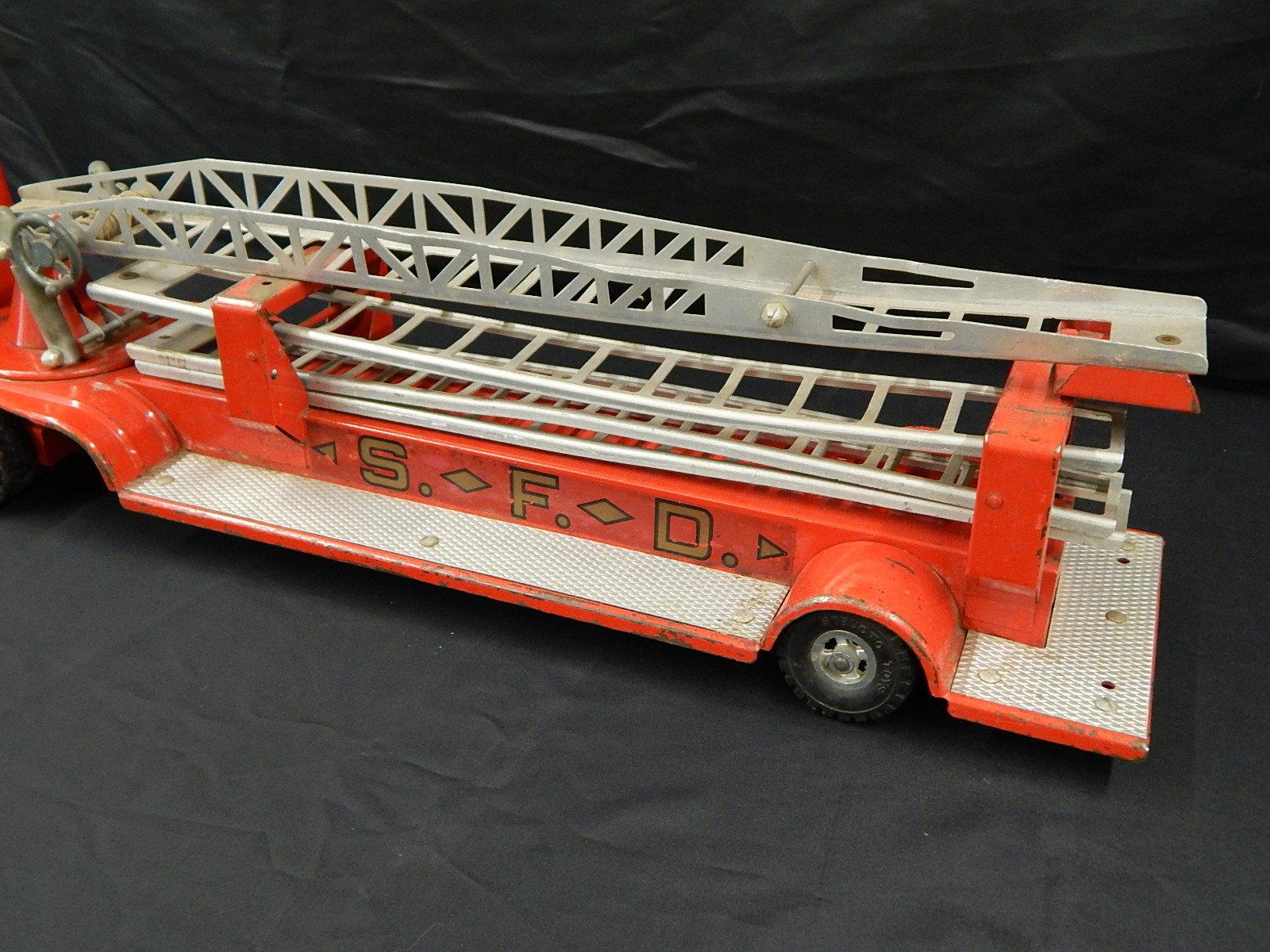 Vintage Structo Fire Engine Pressed Steel Toy Truck