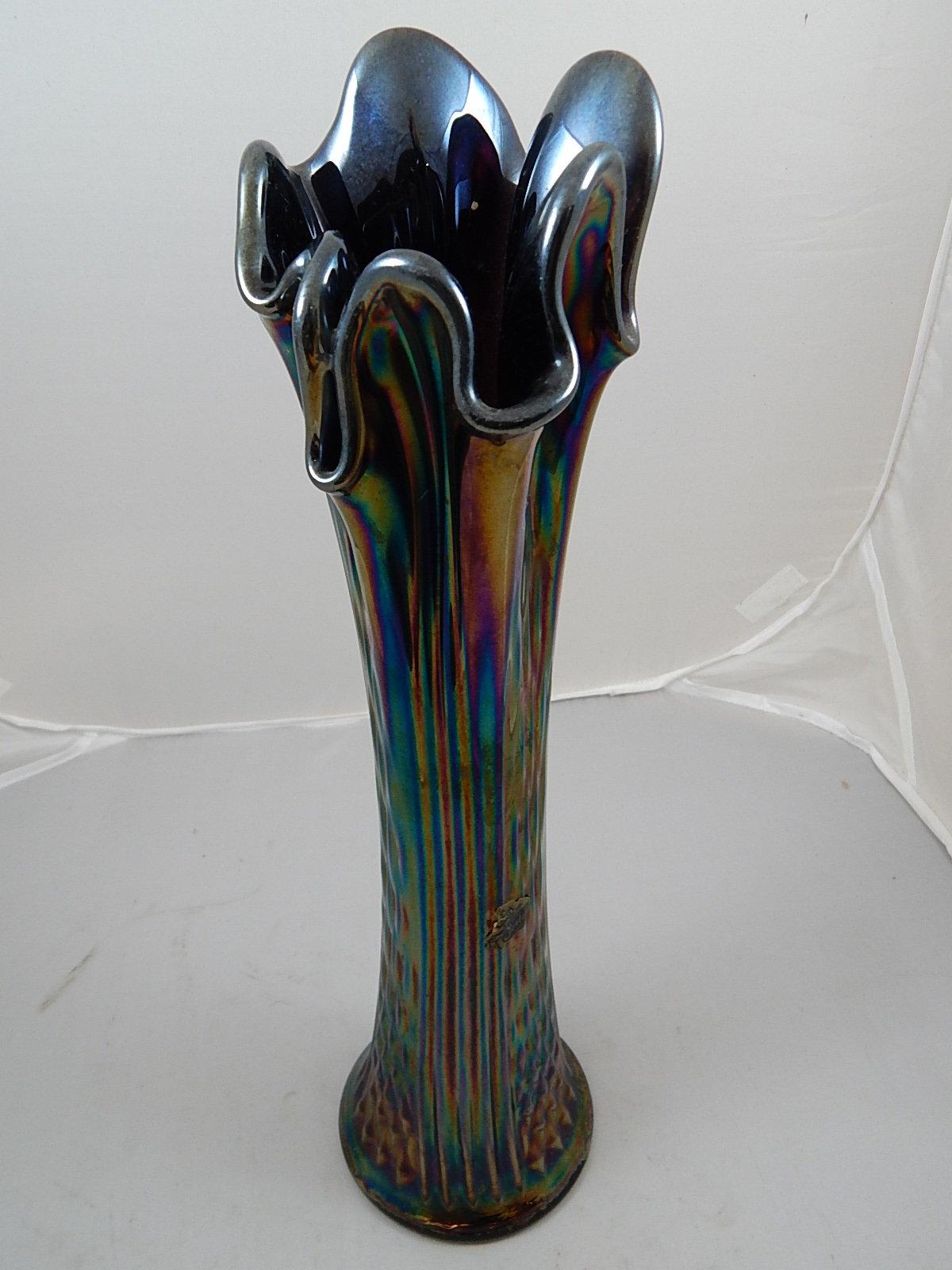 Large Fenton Carnival Glass Spearhead and Ribs Swung Vase