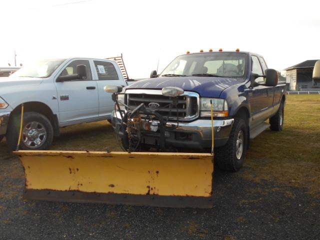 2003 FORD F250 PU GAS, AUTO, 4X4 XLT PKG, EXT CAB, P/A PLOW S/N 1FTNX21L23E