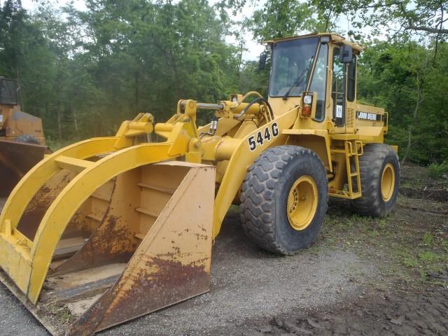 JD 544G WHL LDR EROPS CAB, HEAT, GRAPPLE-FORKS, BKT, 20.5 R25 RUBBER S/N DW544GB549360 HRS SHOWING 1