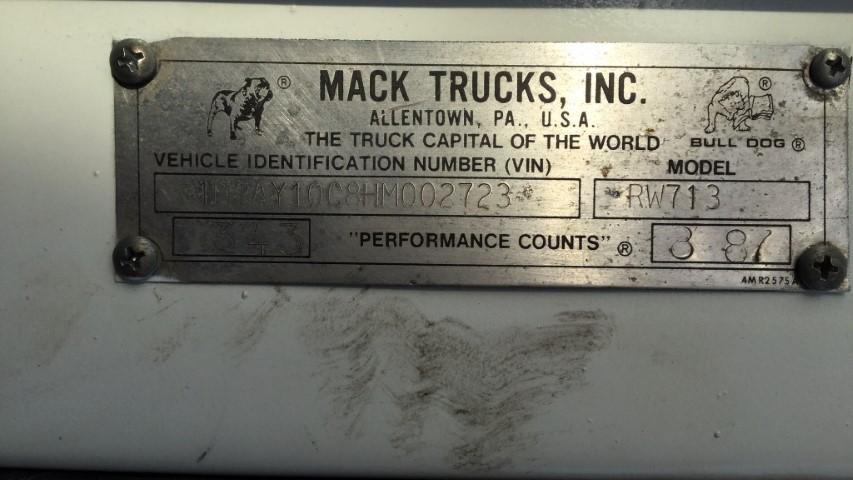 1987 Mack  RW713 Tri Axle Dump Truck