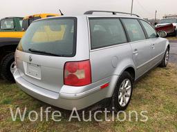 2004 Volkswagen Passat Passenger Car, VIN # WVWVD63BX4E187735