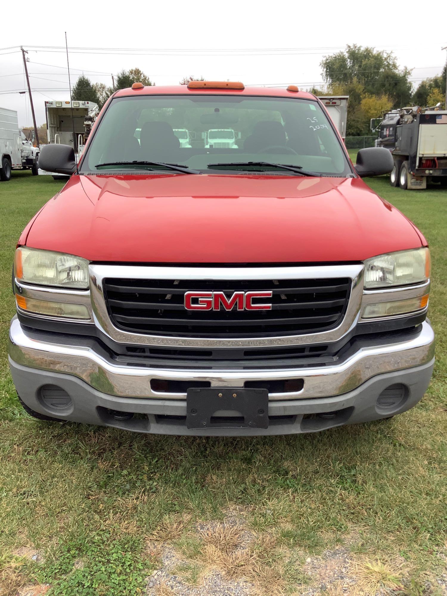 2004 GMC K2500HD