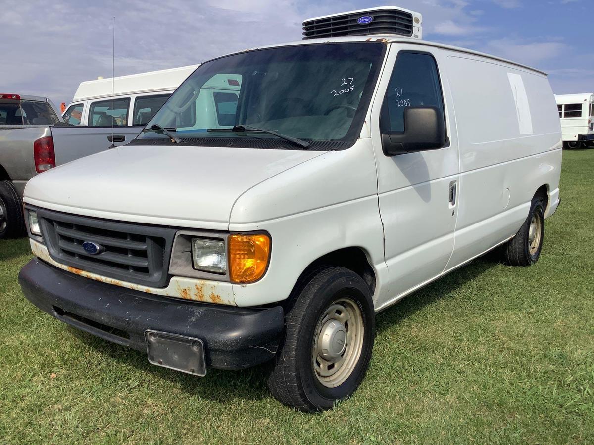 2005 Ford E150 Reefer Van