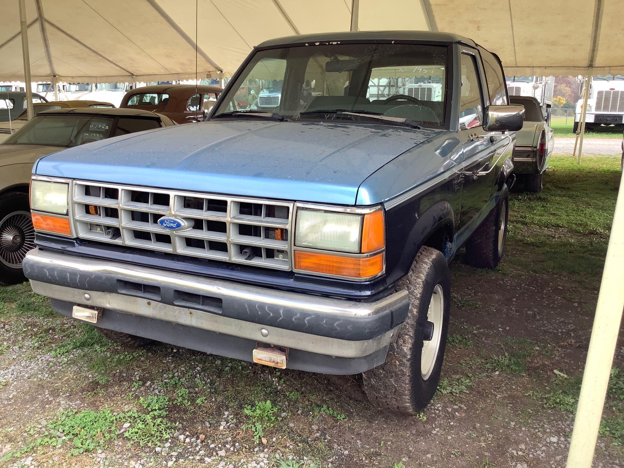 1990 Ford Bronco II XLT