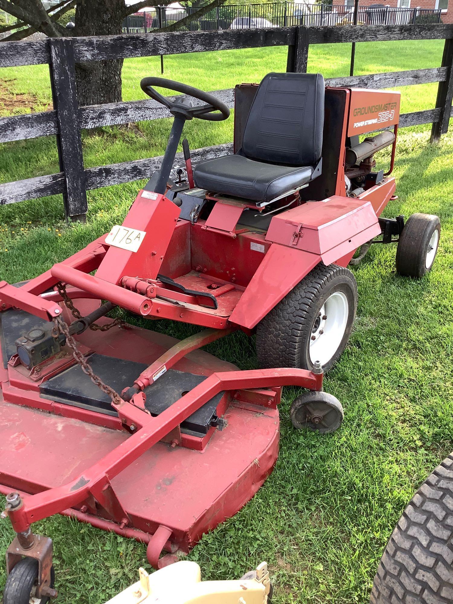 Toro Grounds Master 325D