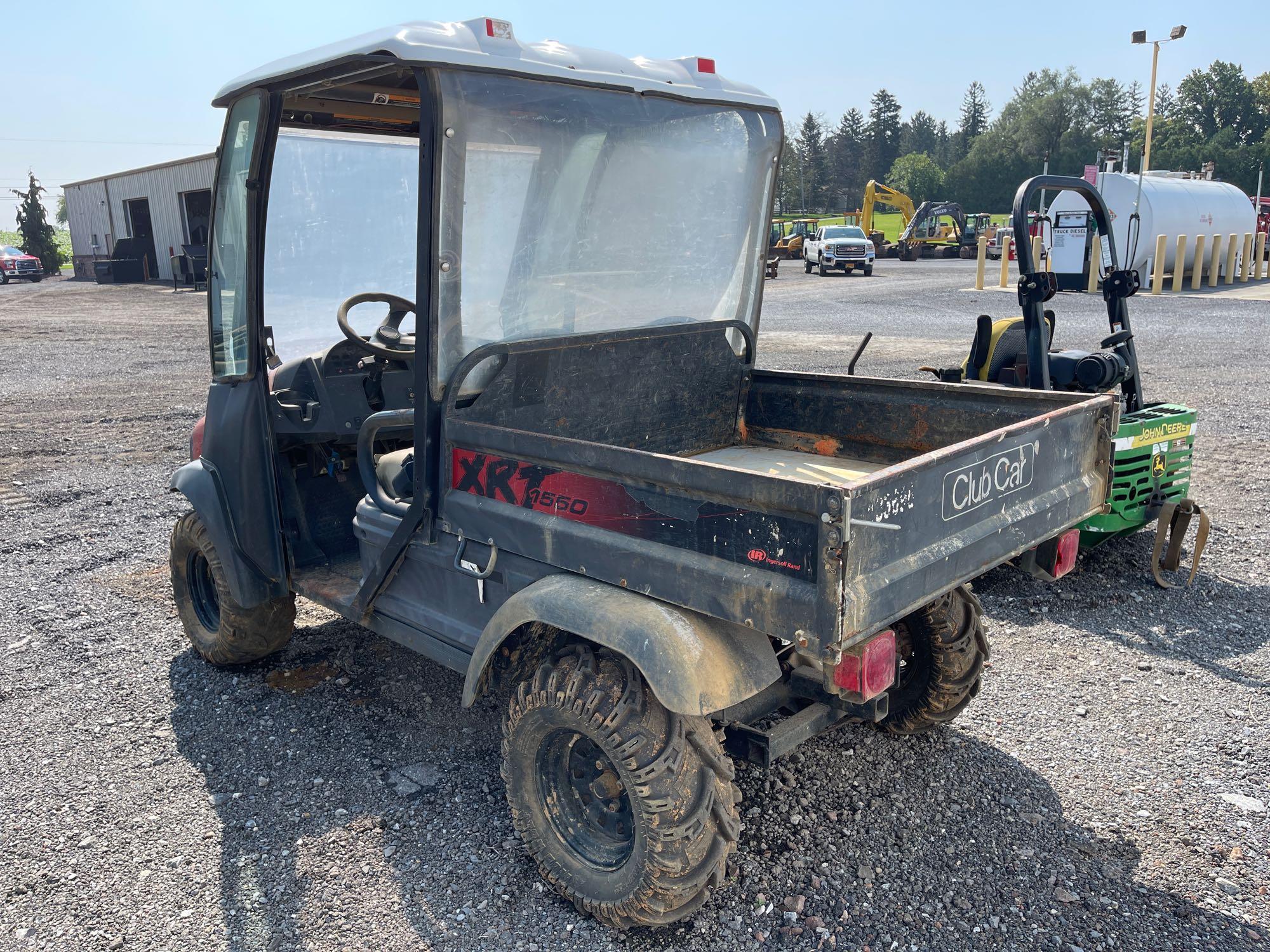 Ingersoll Rand Club Car XRT 1550