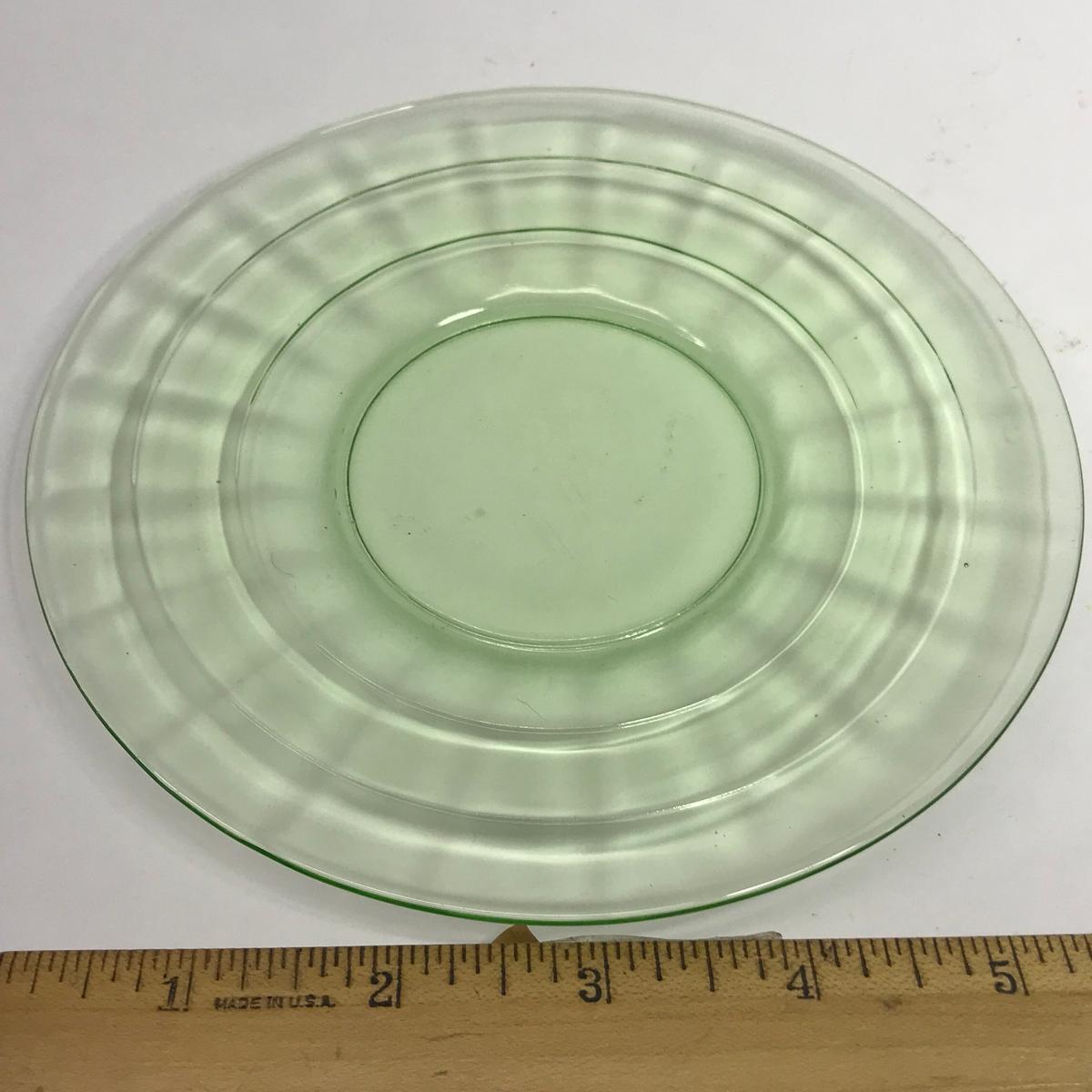 6" Vaseline Glass Plate