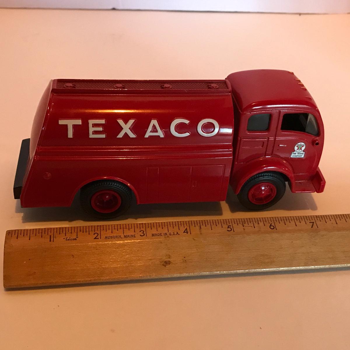 1996 Texaco "1948 White" Tilt Cab Die Cast Bank w/Key