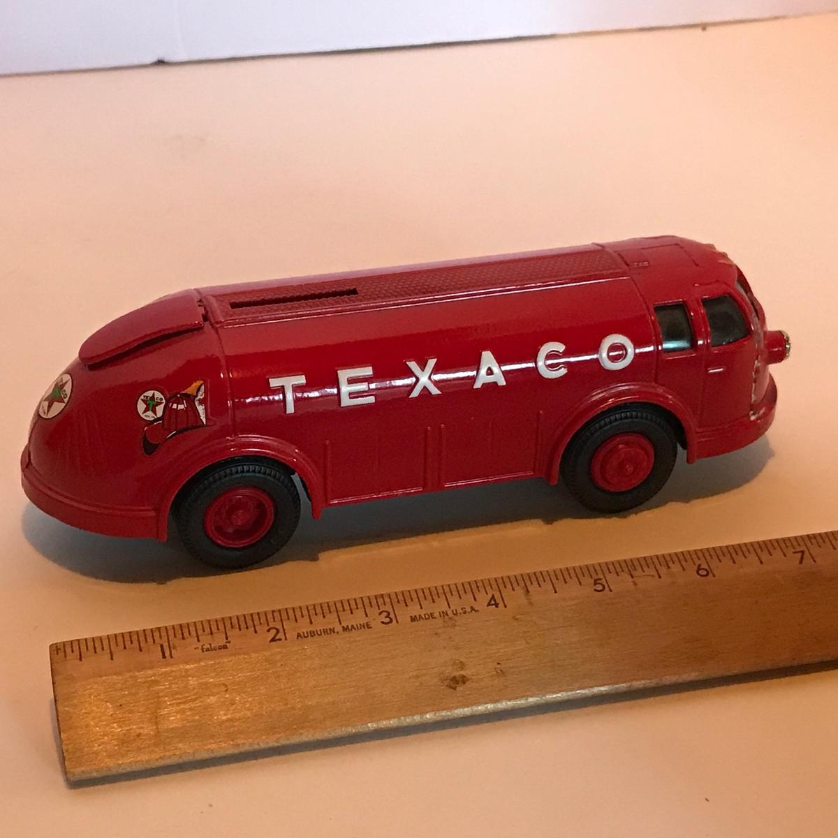 1994 Texaco ERTL 1934 Diamond T Doodle Bug Collectible Bank w/Key