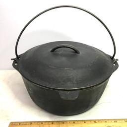 Vintage Cast Iron Lidded Cauldron #8