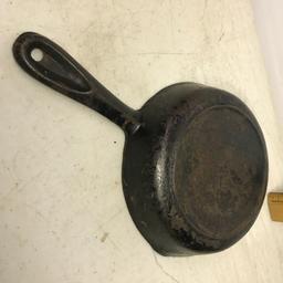 Cast Iron 6-1/4" Haverty's Skillet