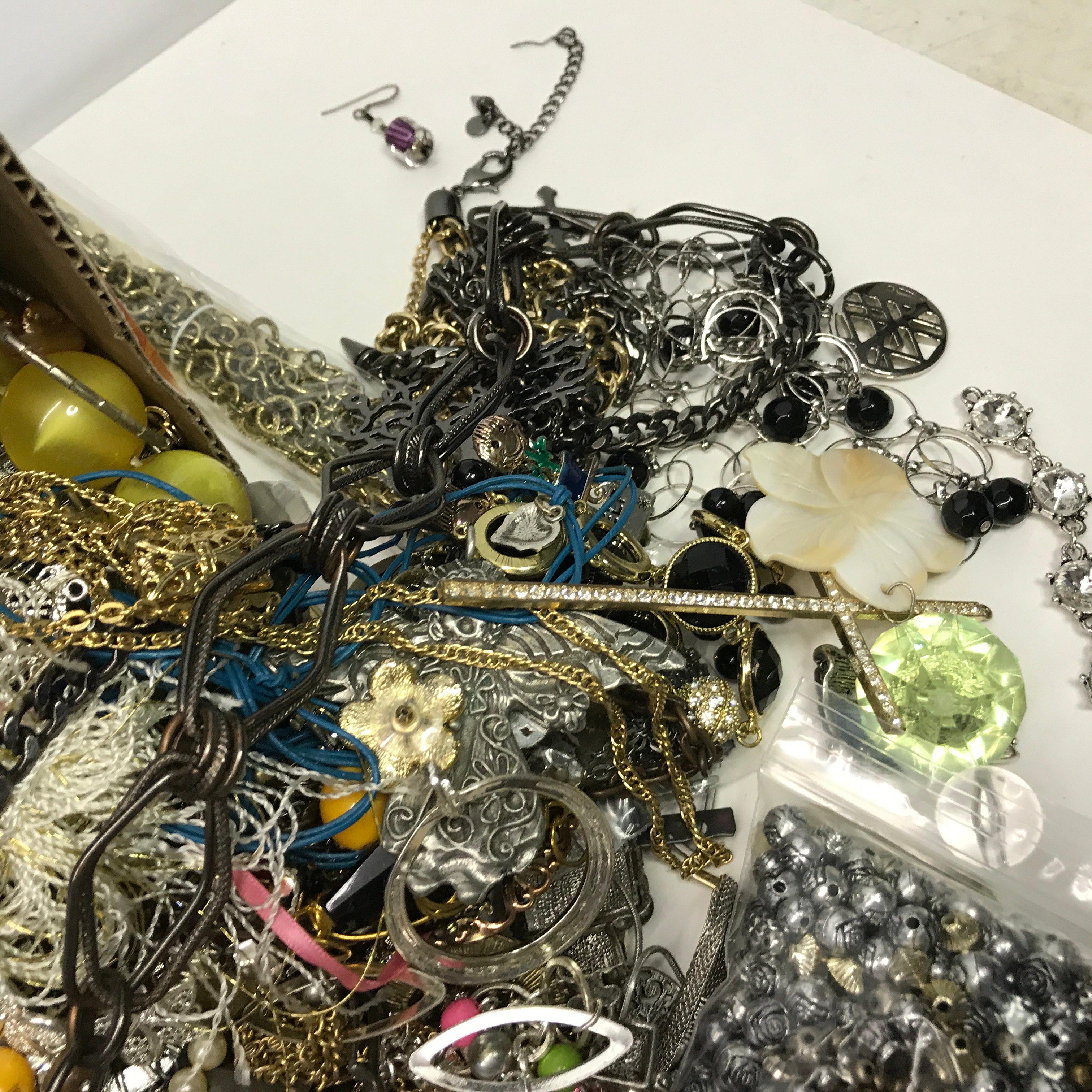 HUGE Lot of Misc Jewelry & Jewelry Parts & Pieces-Some For Wearing Some for Crafts & Jewelry Making