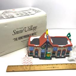 Department 56 The Original Snow Village "The Honeymooner Motel" in Box