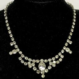 Vintage Rhinestone Necklace