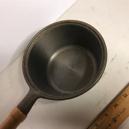 Cast Iron 7 Qt. Sauce Pan