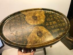 Pretty 24"H Oriental Oval Accent Table