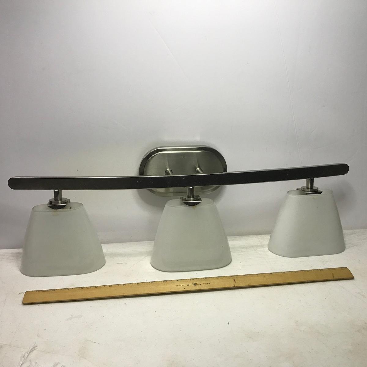 3 Lamp Light Fixture