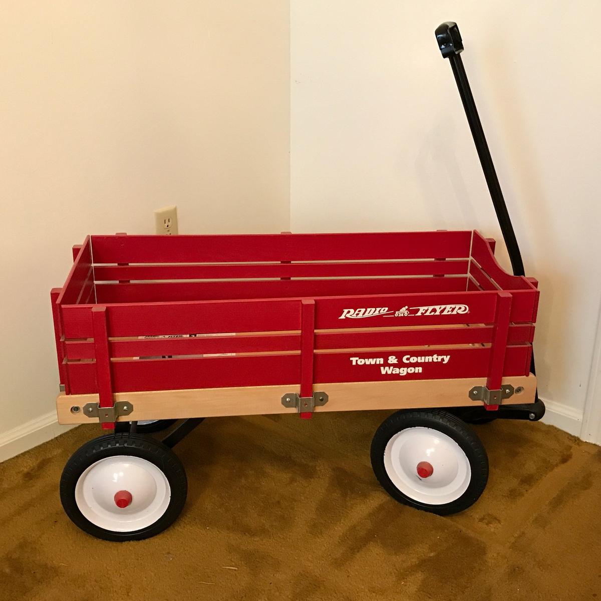 1988 Large Radio Flyer Model 24 Town & Country Wagon