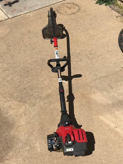 Troy-Bilt Weed-eater - Works