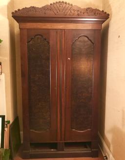 Beautiful Vintage 2 Door Wardrobe