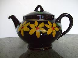 Hand Painted Royal Canadian Art Pottery Black/Yellow Teapot - Made in Canada