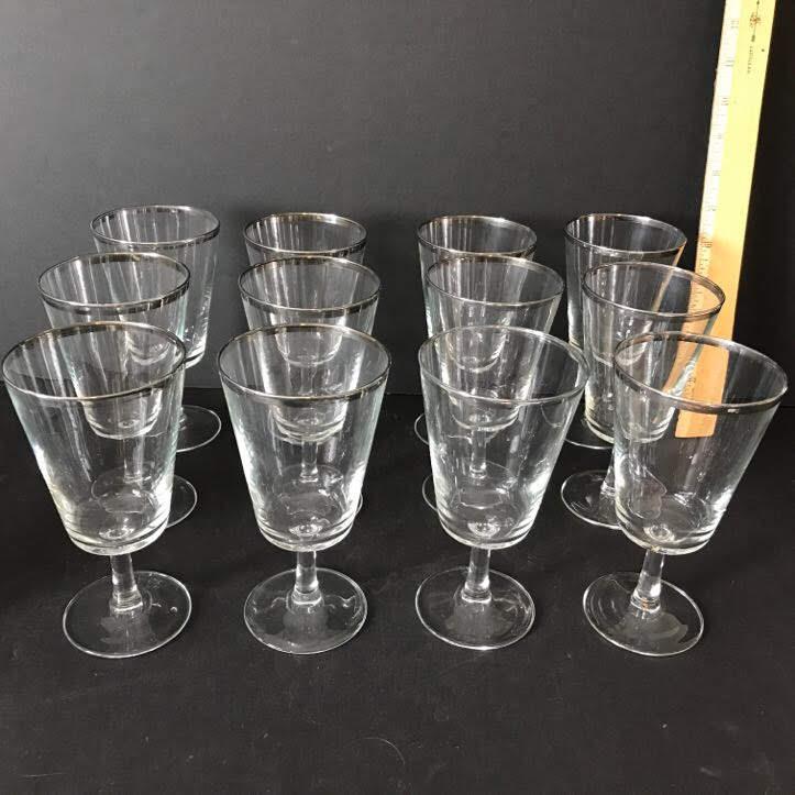 Set of 12 Stems with Silver Rims