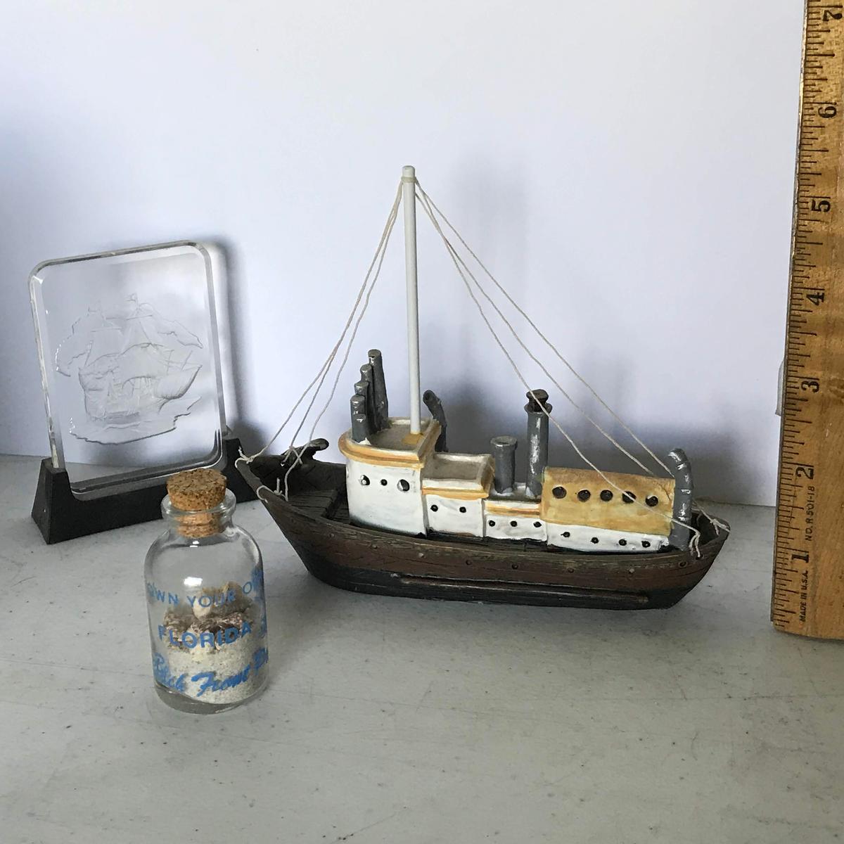 Lot of Nautical Decorative Items