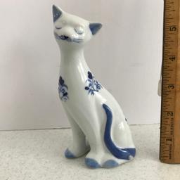 Andrea by Sadek Porcelain Cat Figurine