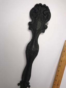 Cast Iron Kitchen Clam Shell Ladle Wall Hanging