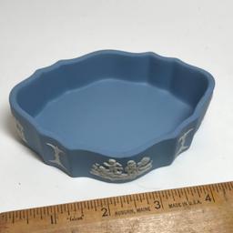 Vintage Wedgwood Blue Jasperware Powder Dish w/ Lid. Signed on Bottom