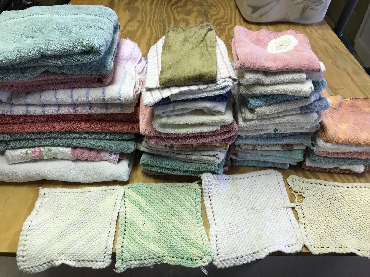 Misc Lot of Bath Towels, Hand Towels, Wash Clothes & Rags