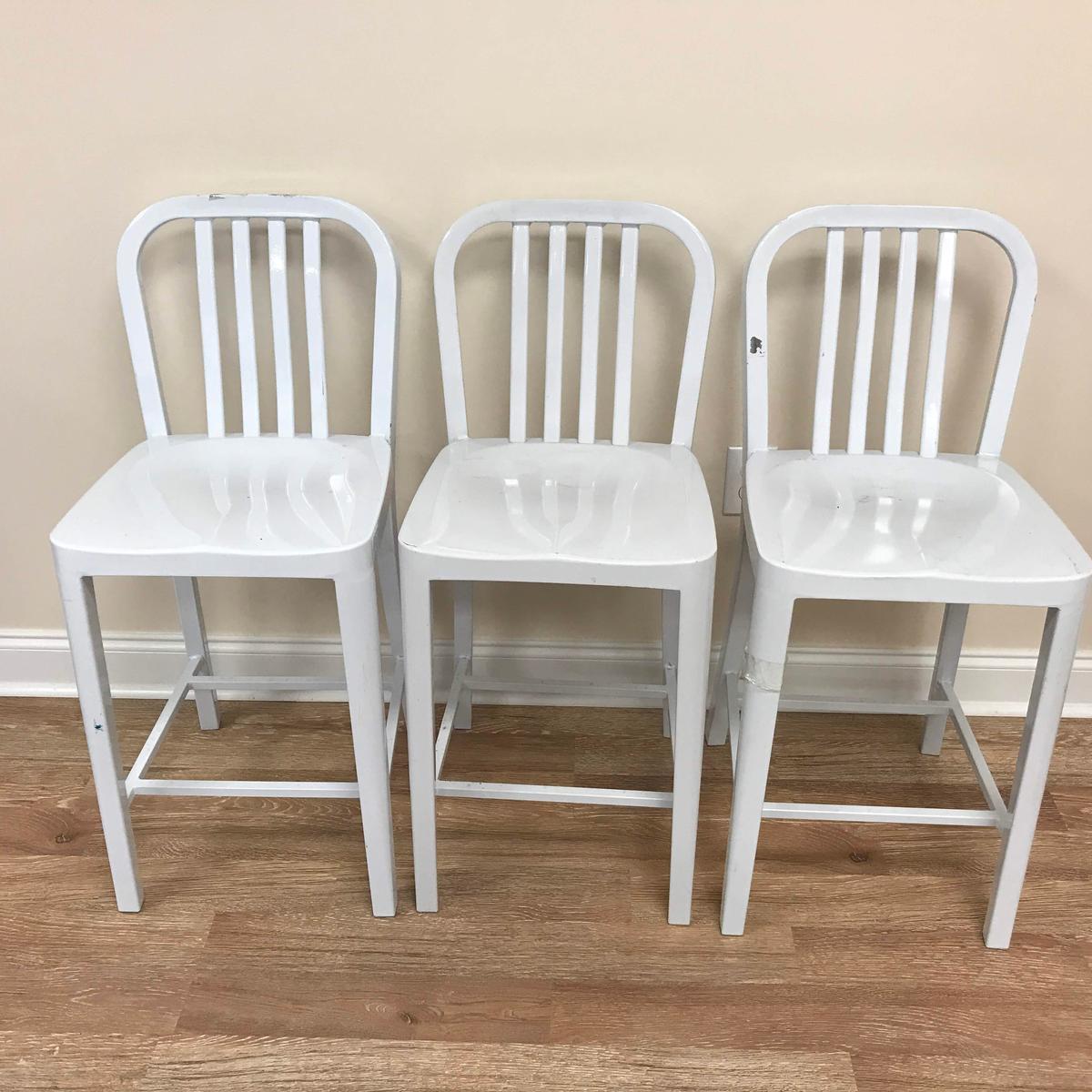 Set of 3 White Metal Bar Stools