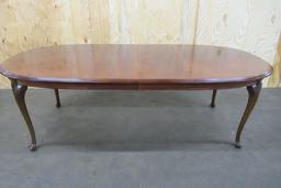 Queen Anne Dining Table w/2 Leaves