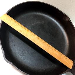 Cast Iron Deep Dish Skillet