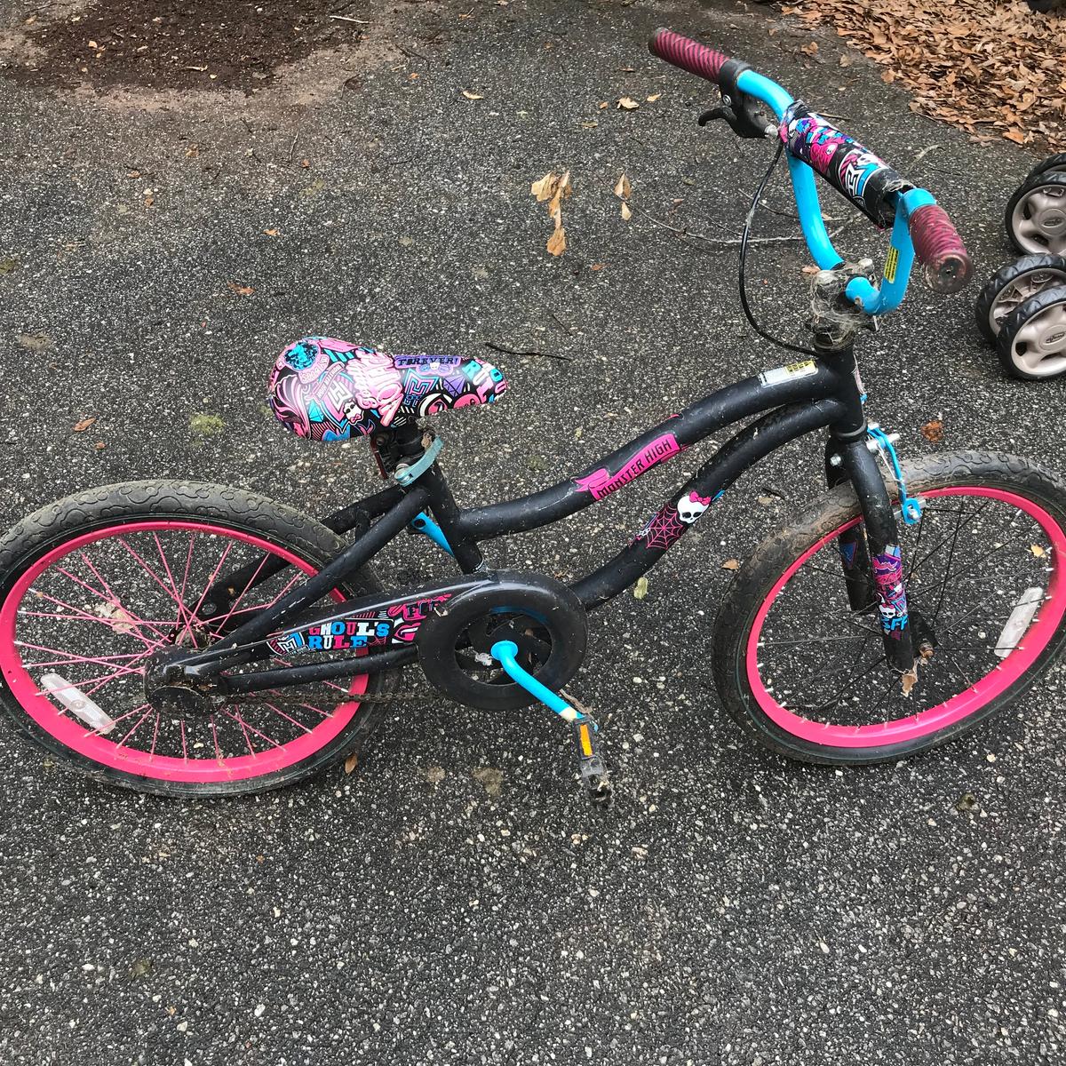 Girl’s 16” Monster High Bicycle