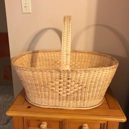 Very Nice! Large Basket Hand Woven in Costa Rica By Village Artisan