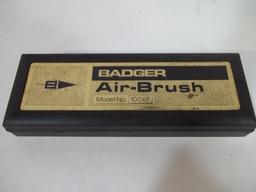 Badger Airbrush 100 XF with Modellers Airbrush Paint Kit by Humbrol