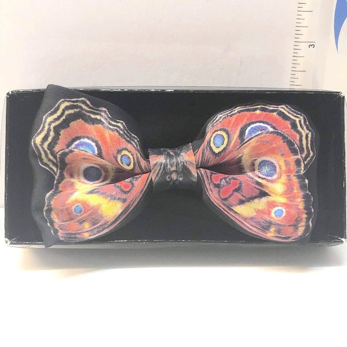 Vintage Butterfly Bow Tie
