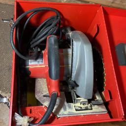 Milwaukee 10-1/4” Circular Saw in Metal Case - Works