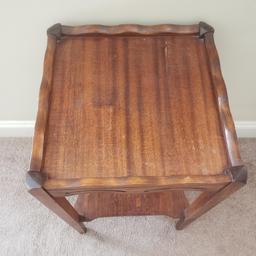 Vintage Wood Lamp Table with Shelf