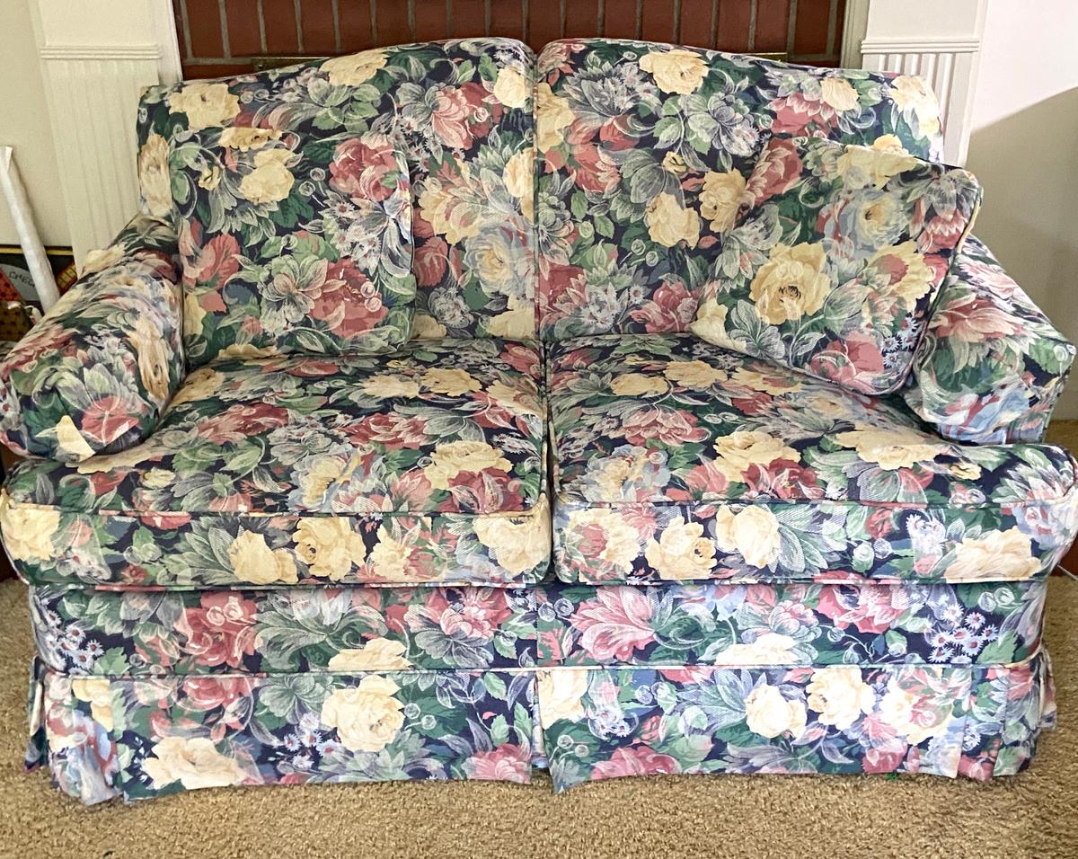 Floral Love Seat by Southern Manor Furniture Corp.