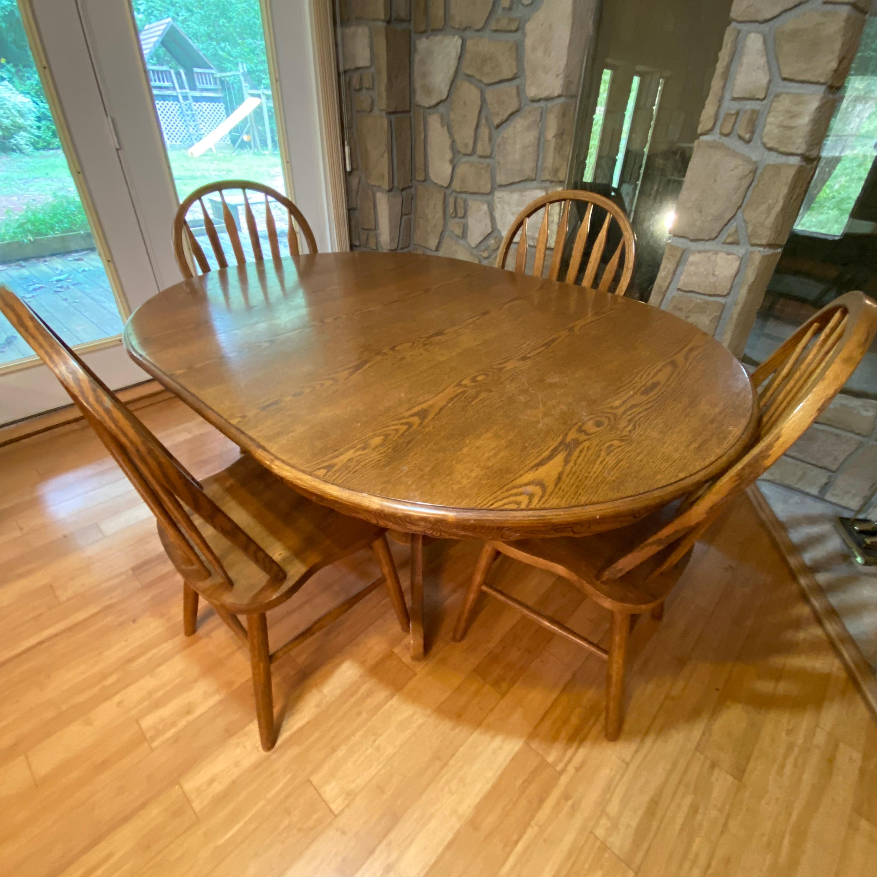 Wooden Dining Table with Carved Edges & 4 Windsor Style Chairs