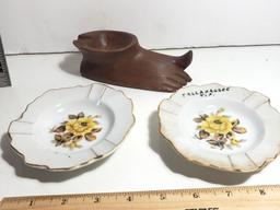 Lot of 3 Vintage Souvenir Ashtrays