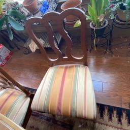 Nice Maple 7 pc Dining Set with Striped Upholstery & 2 Leafs