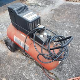 Sears Craftsman 4 HP 25 Gal Air Compressor