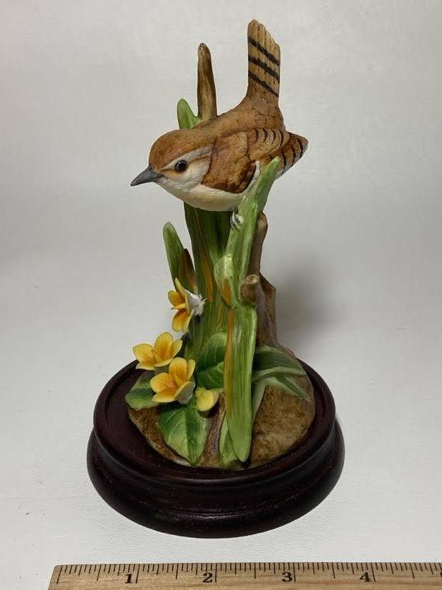 1986 Andrea by Sadek Carolina Wren Porcelain Figurine on Wooden Base