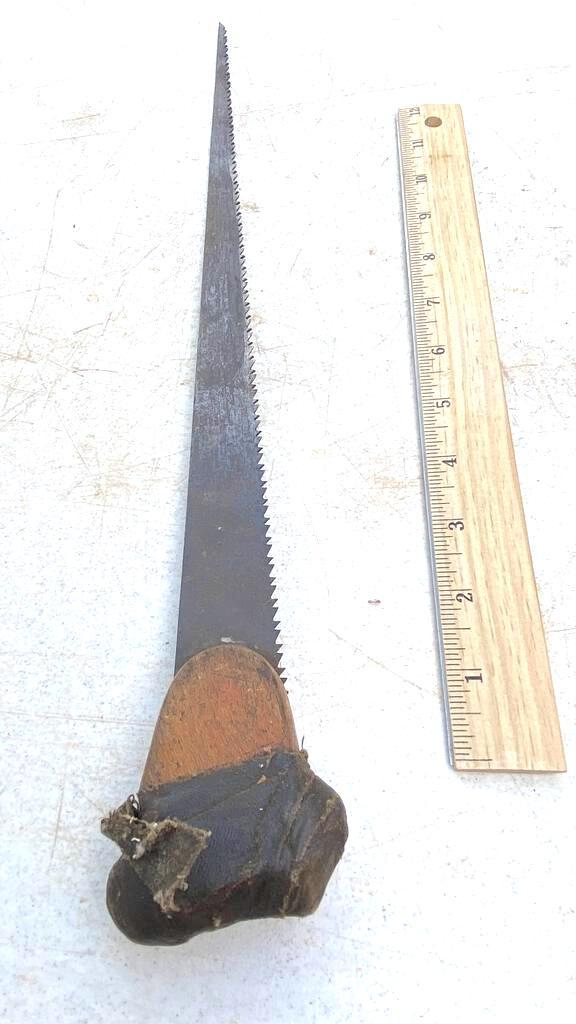 Vintage Key Hole Hand Saw