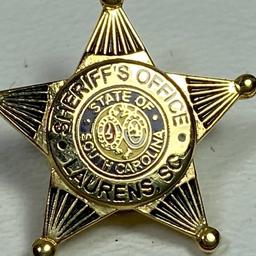 State of South Carolina Sheriff’s Office Laurens SC Pin