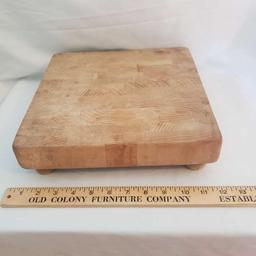 Vintage Footed E. L. Bruce Company Chopping Block – Great Condition